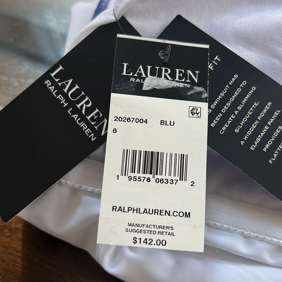 LAUREN RALPH LAUREN STRIPED ONE SHOULDER
ONE PIECE SWIMWEAR. - Picture 16 of 16